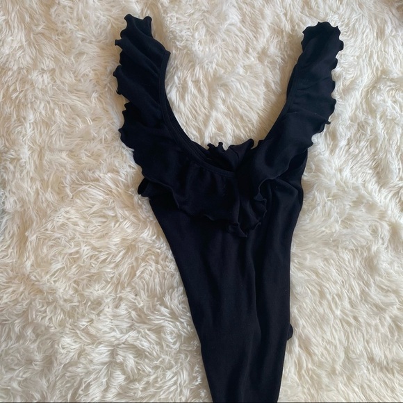 Aritzia Wilfred Danette Bodysuit​ - Picture 2 of 3